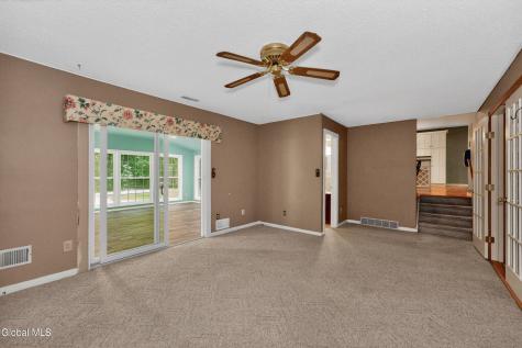 42 Wineberry Lane Malta NY 12020