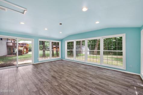 42 Wineberry Lane Malta NY 12020