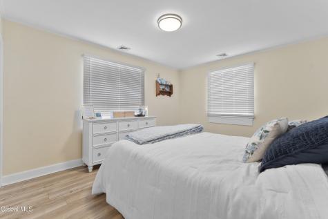 8 Higgins Road Lake George NY 12845