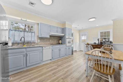 8 Higgins Road Lake George NY 12845