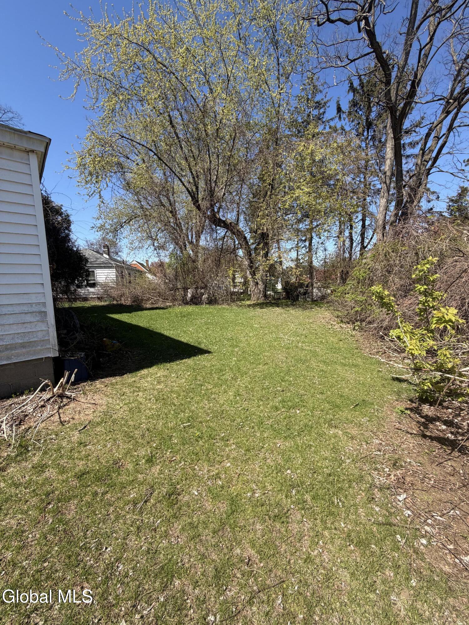 1062 6th Street Schenectady NY 12303