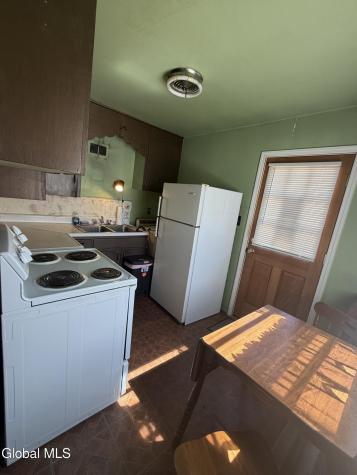 1062 6th Street Schenectady NY 12303