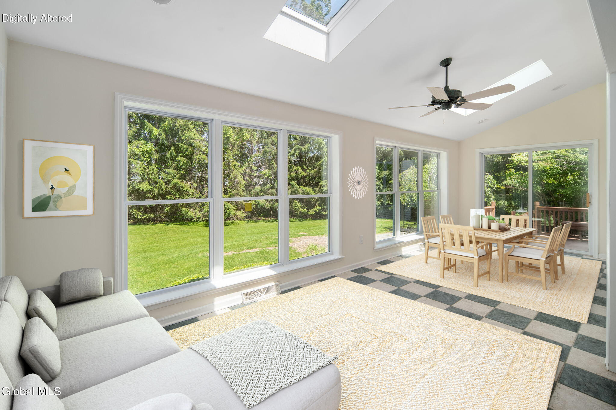 26 Reynolds Court Delmar NY 12054