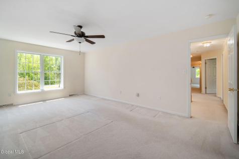 26 Reynolds Court Delmar NY 12054