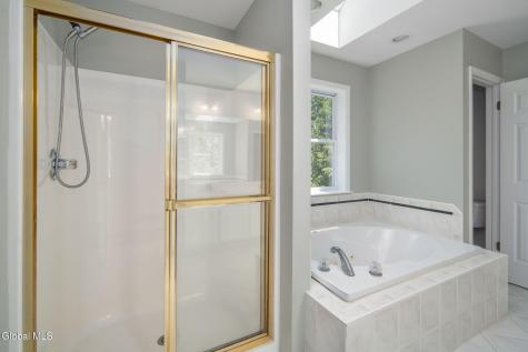 26 Reynolds Court Delmar NY 12054