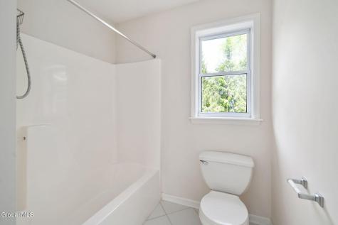 26 Reynolds Court Delmar NY 12054