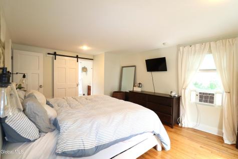 532 Font Grove Road Slingerlands NY 12159