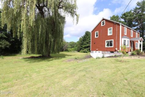 532 Font Grove Road Slingerlands NY 12159