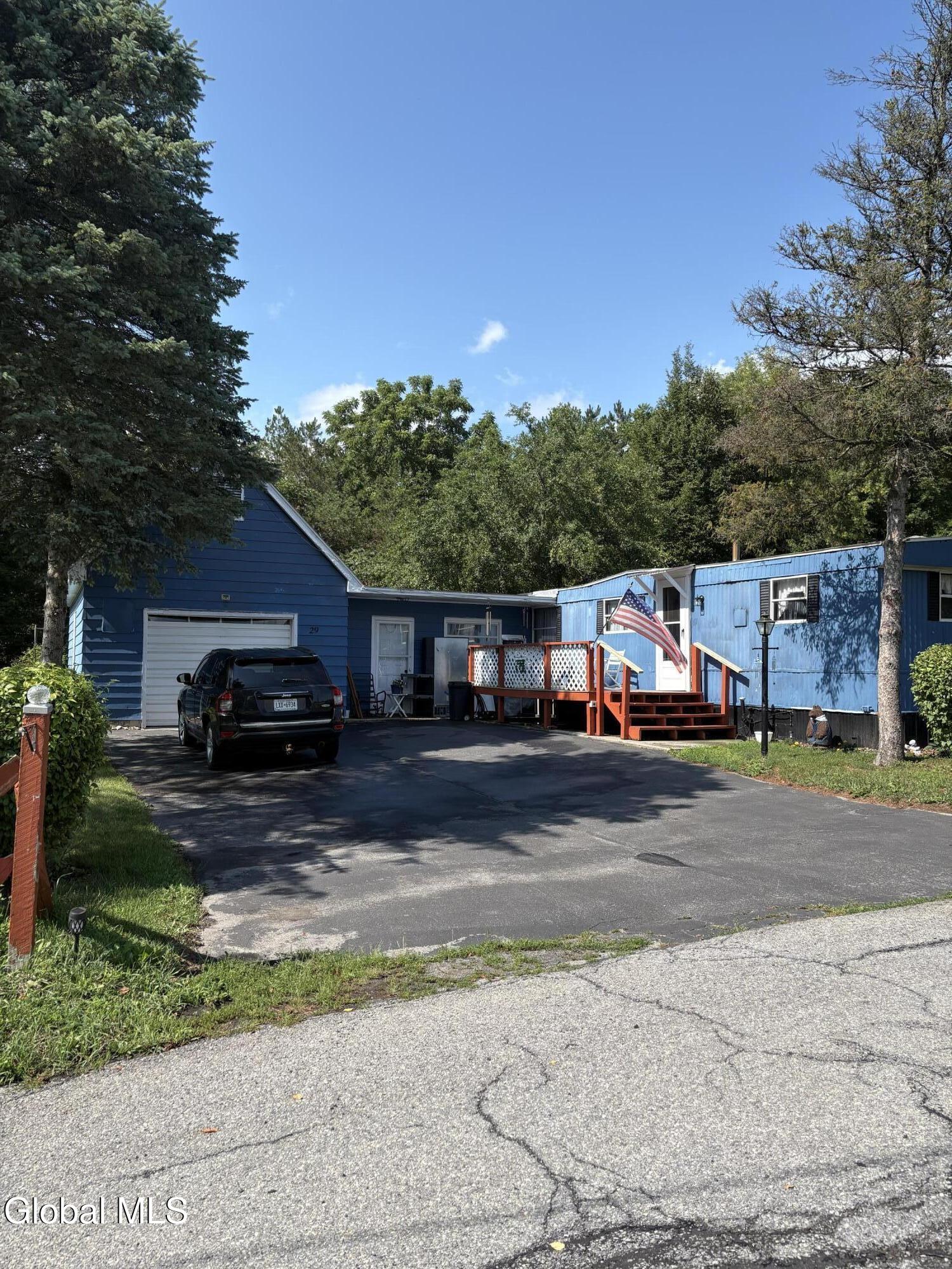 29 Nellis Street Nelliston NY 13428