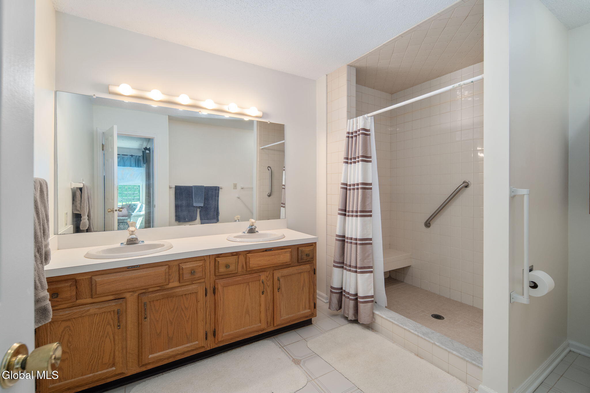 26 Upper Wedgewood Lane Voorheesville NY 12186