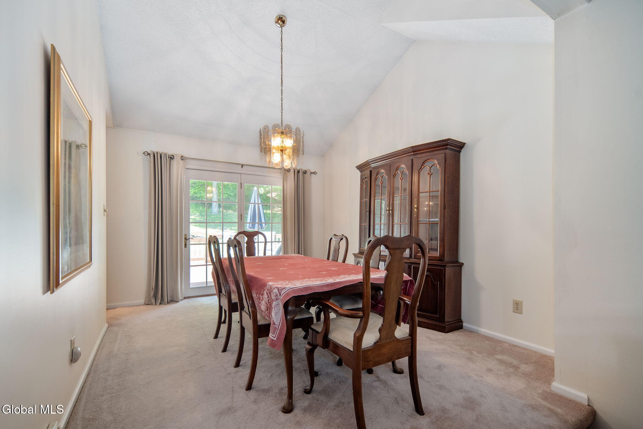 26 Upper Wedgewood Lane Voorheesville NY 12186