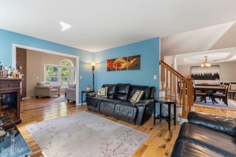 53 Michelle Drive Clifton Park NY 12065