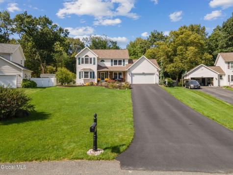 53 Michelle Drive Clifton Park NY 12065