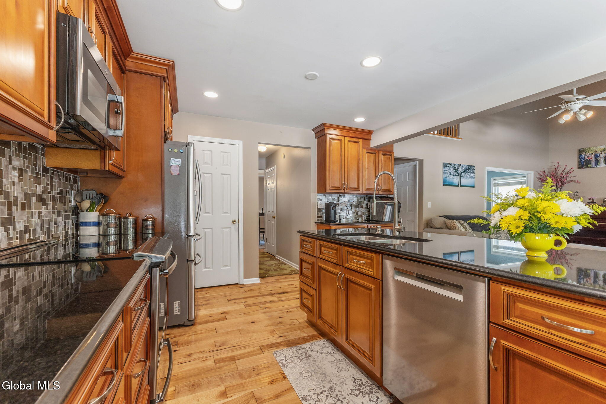 53 Michelle Drive Clifton Park NY 12065