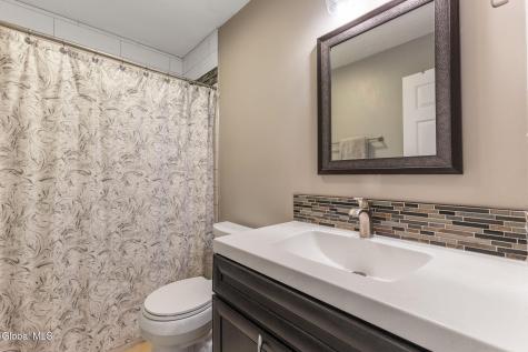 53 Michelle Drive Clifton Park NY 12065