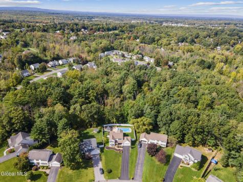 53 Michelle Drive Clifton Park NY 12065