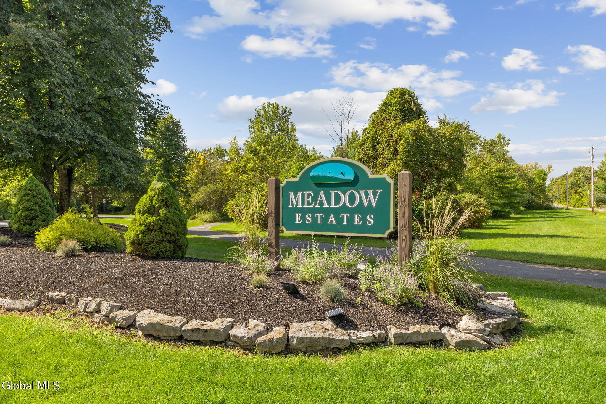 53 Michelle Drive Clifton Park NY 12065