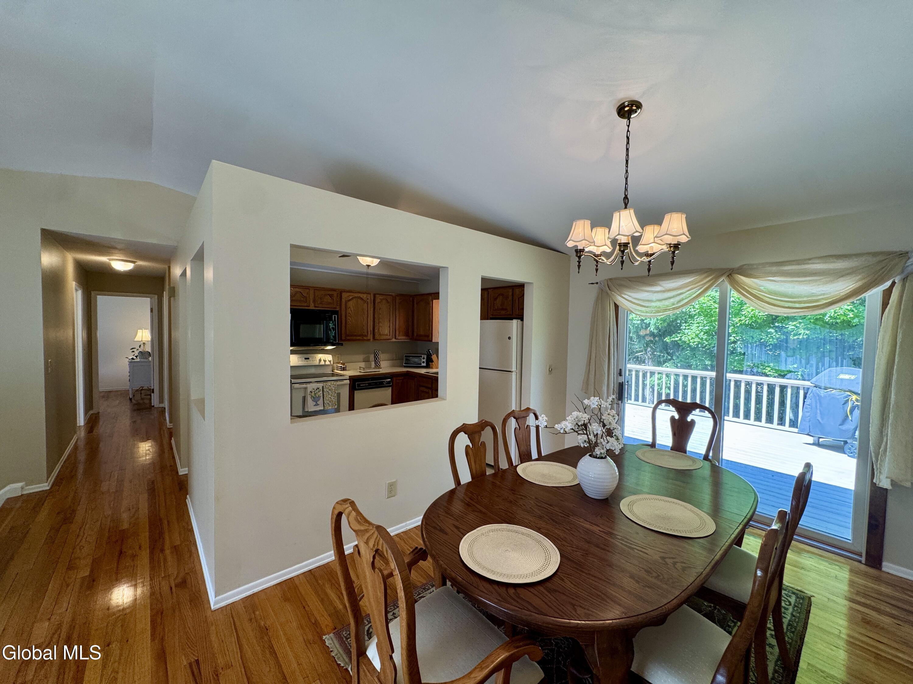 48 Grissom Drive Clifton Park NY 12065