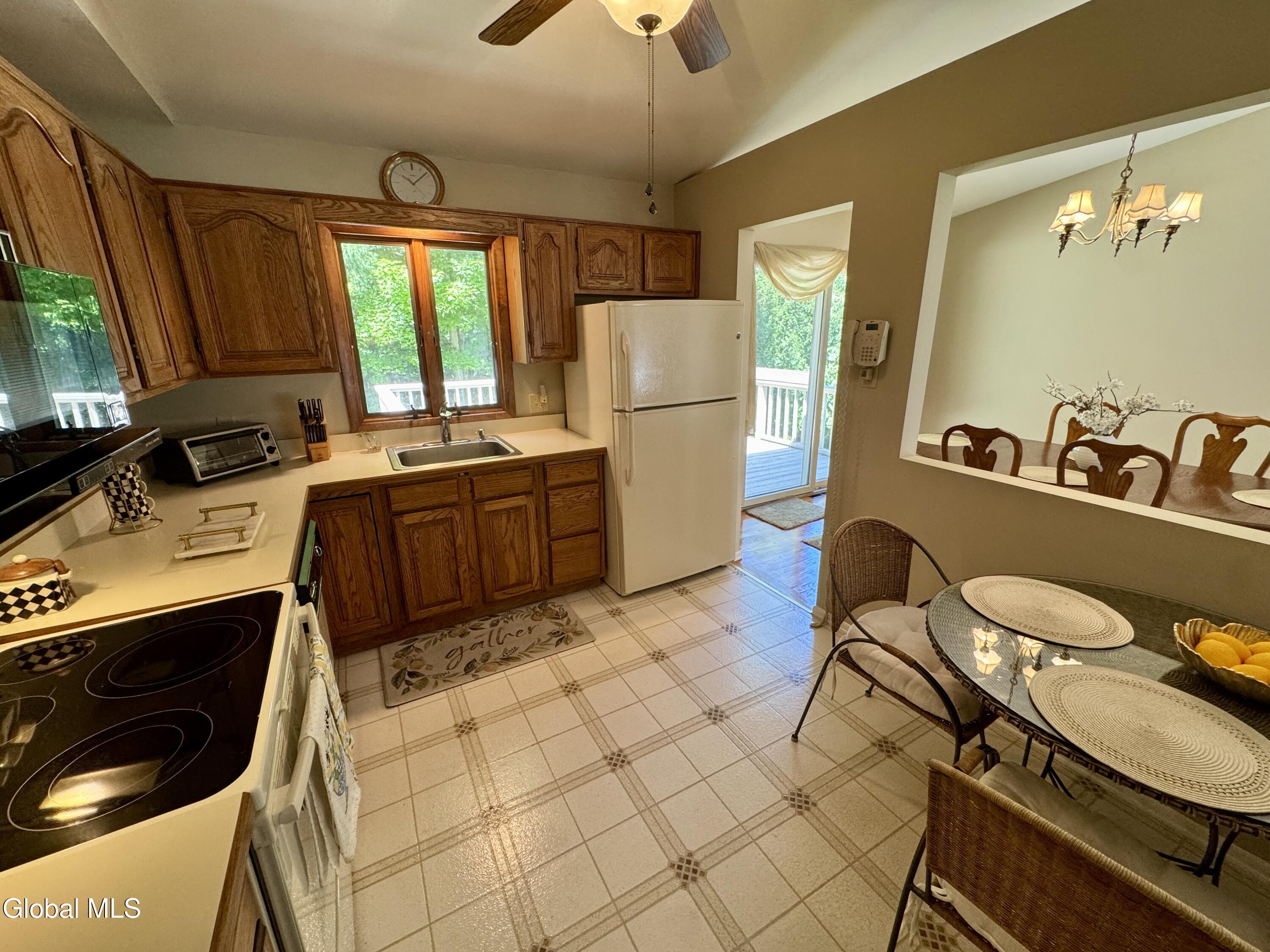 48 Grissom Drive Clifton Park NY 12065