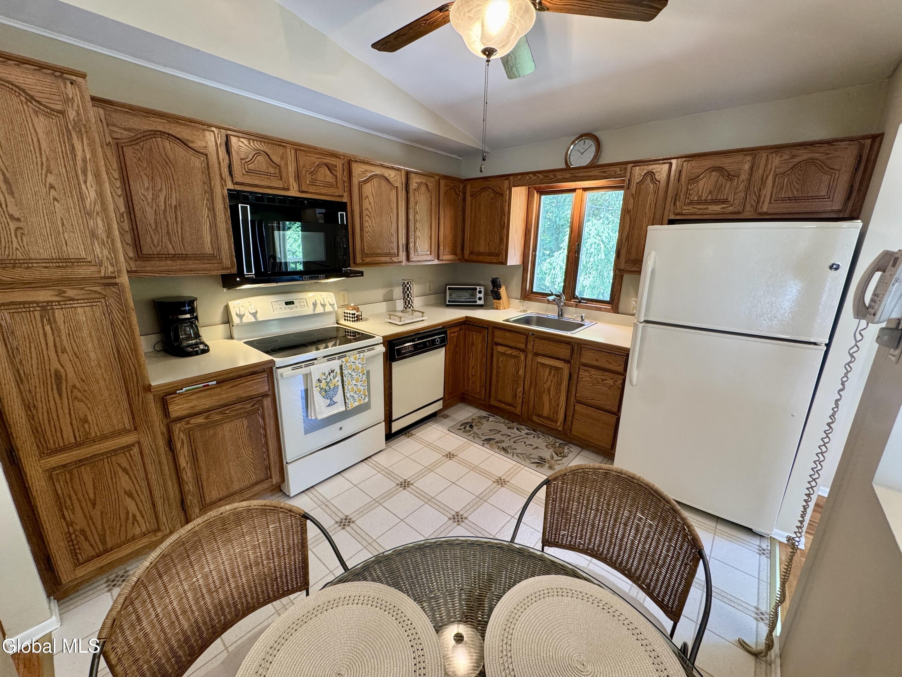 48 Grissom Drive Clifton Park NY 12065