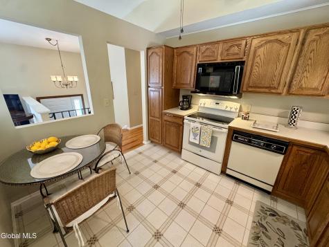 48 Grissom Drive Clifton Park NY 12065