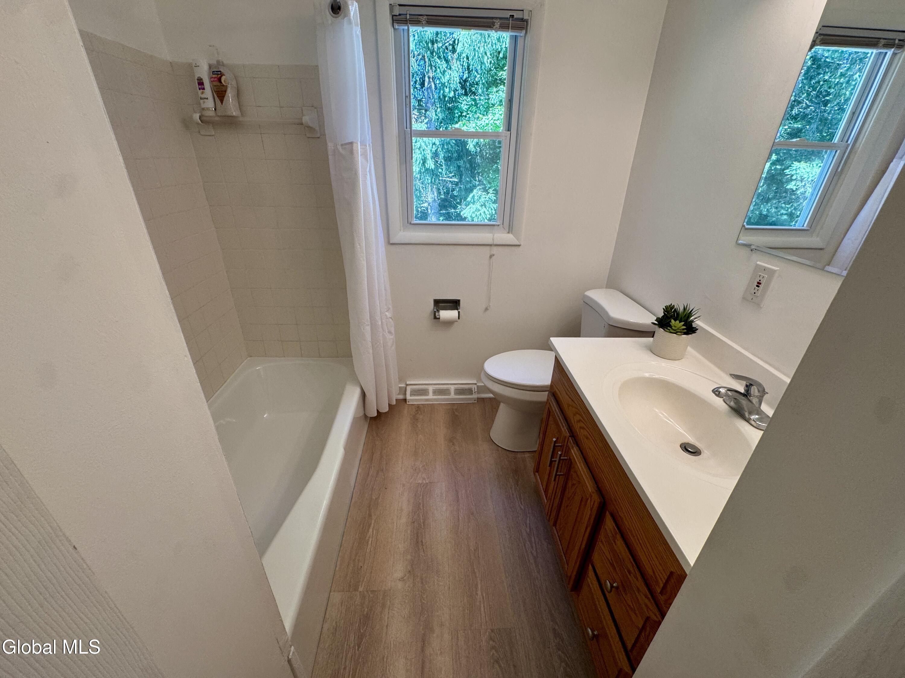 48 Grissom Drive Clifton Park NY 12065