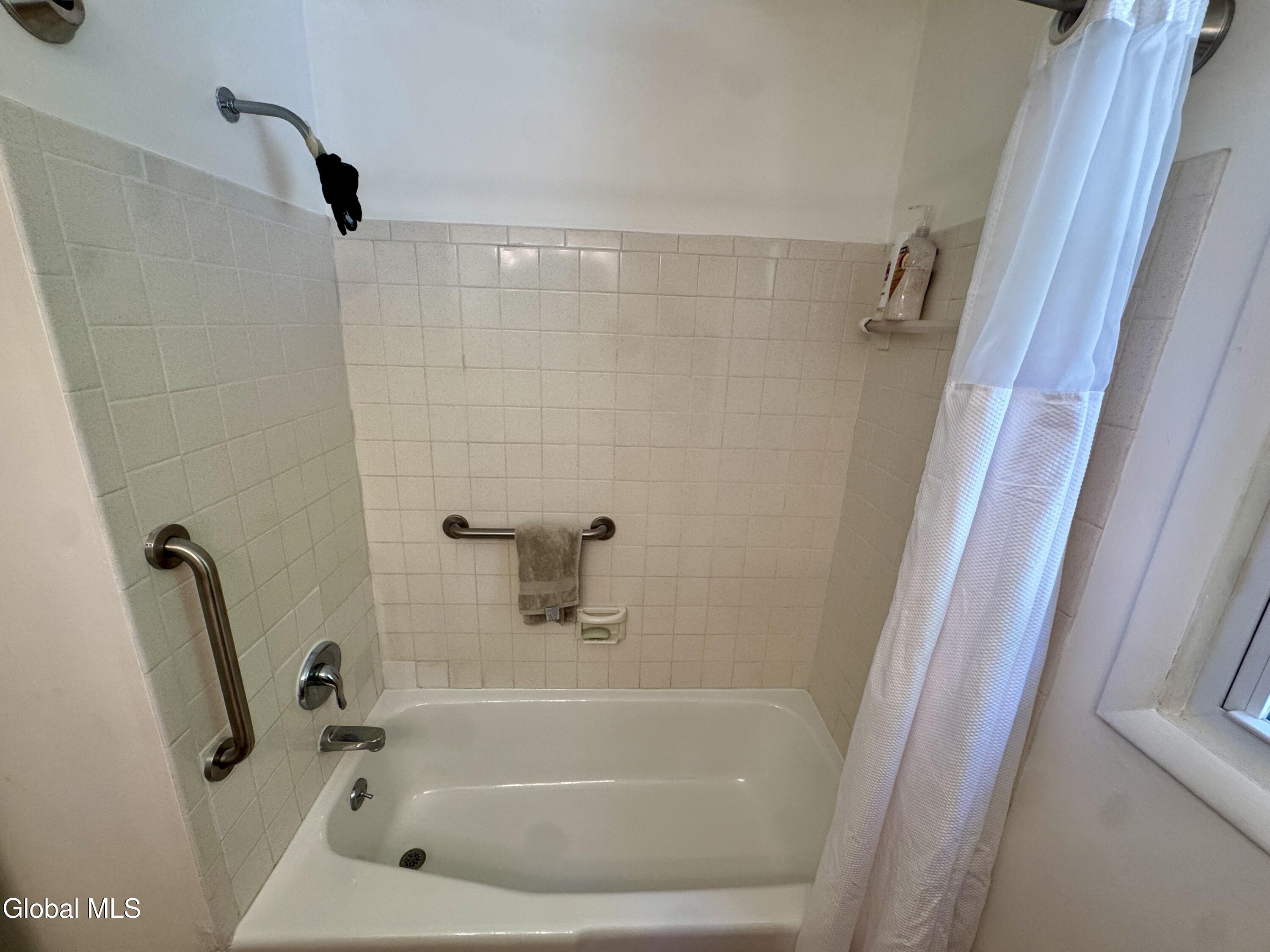 48 Grissom Drive Clifton Park NY 12065