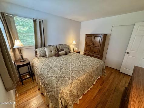 48 Grissom Drive Clifton Park NY 12065