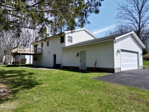 48 Grissom Drive Clifton Park NY 12065