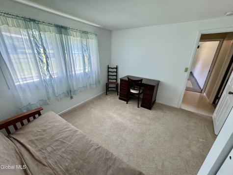 48 Grissom Drive Clifton Park NY 12065