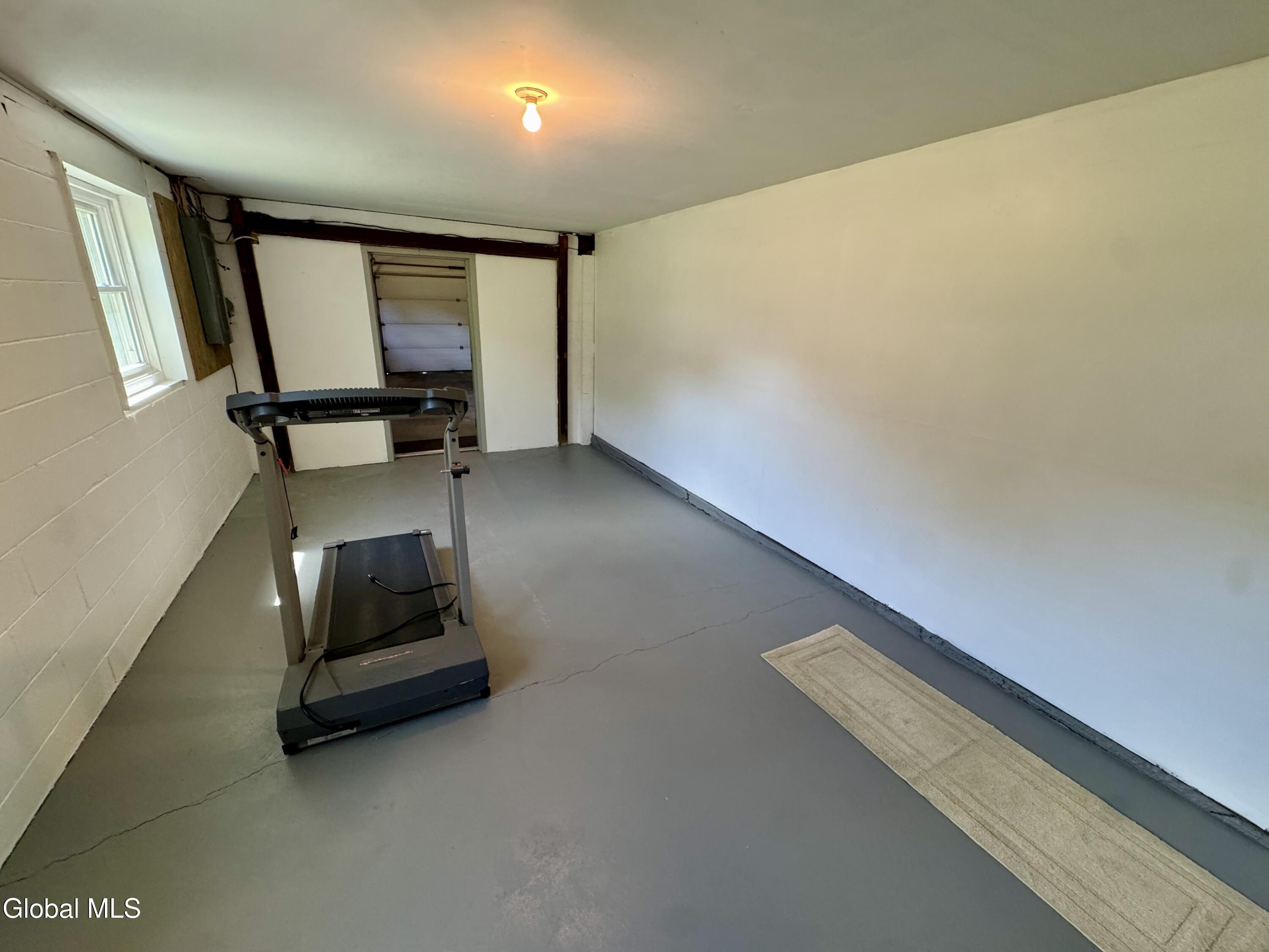 48 Grissom Drive Clifton Park NY 12065