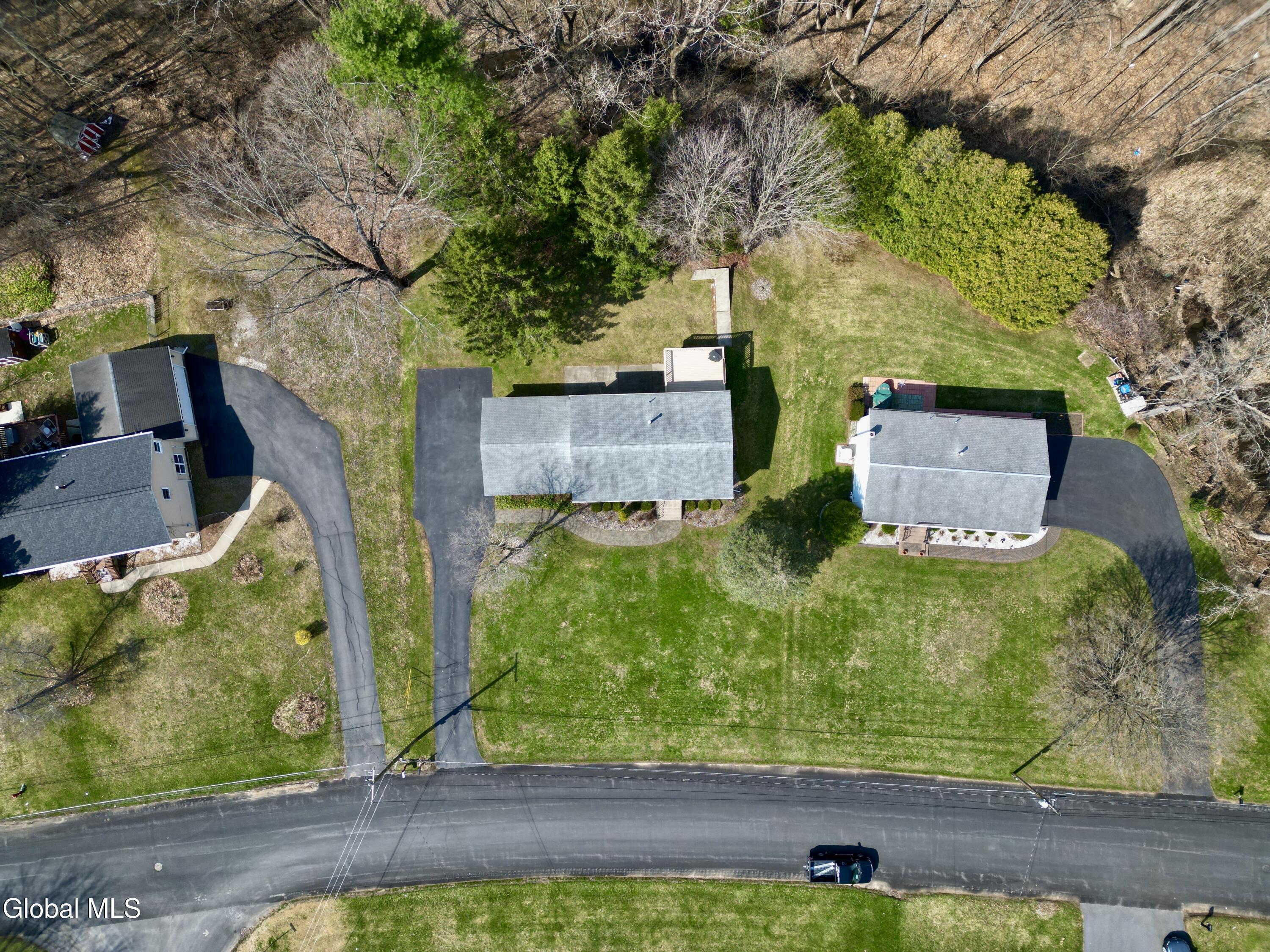 48 Grissom Drive Clifton Park NY 12065