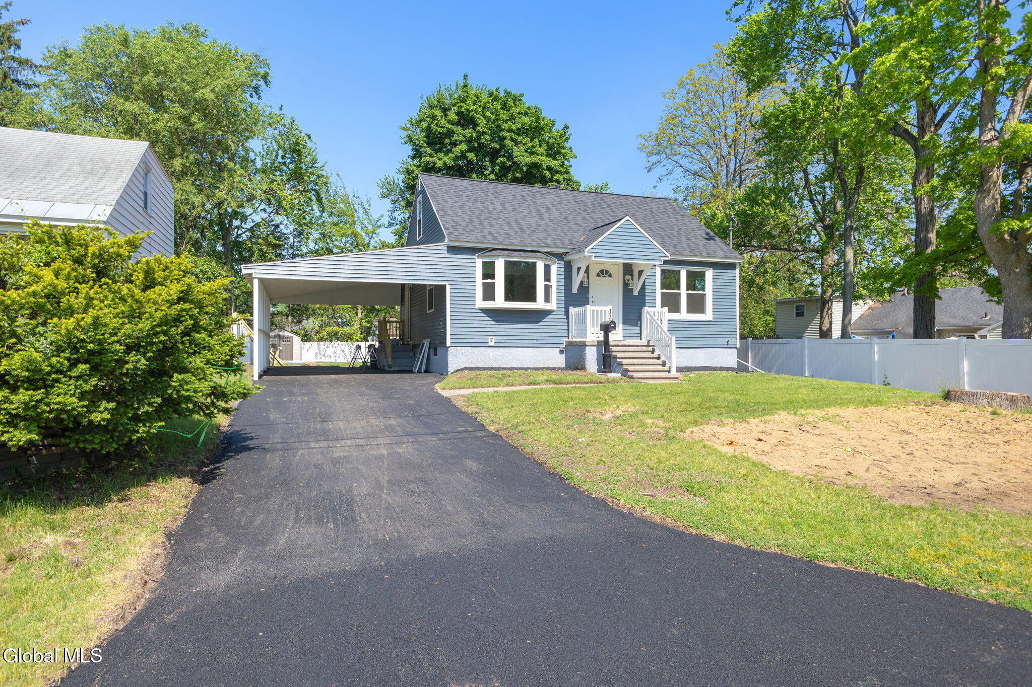 1204 Hemlock Street Schenectady NY 12306
