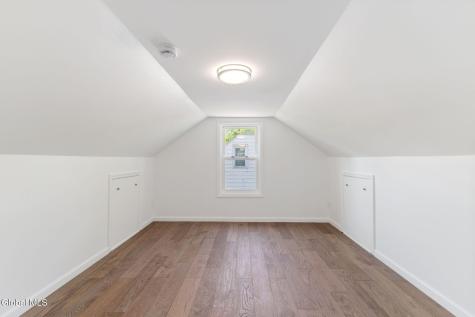 1204 Hemlock Street Schenectady NY 12306