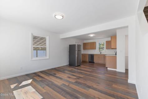 1204 Hemlock Street Schenectady NY 12306