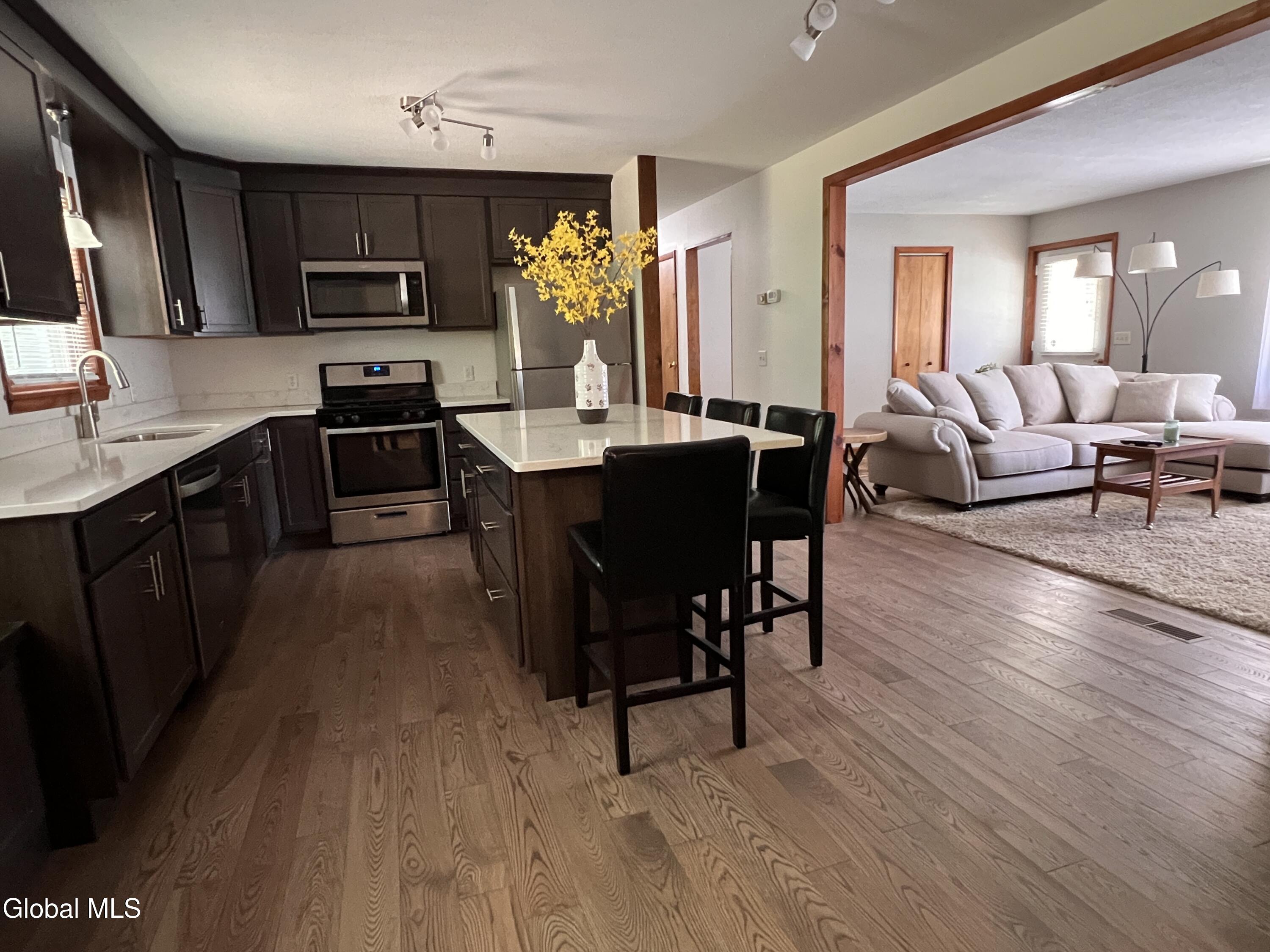 7 Sweetbriar Lane Queensbury NY 12804