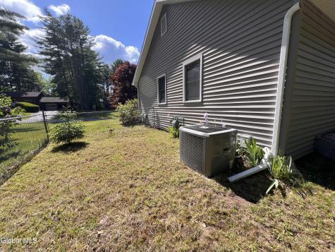 7 Sweetbriar Lane Queensbury NY 12804