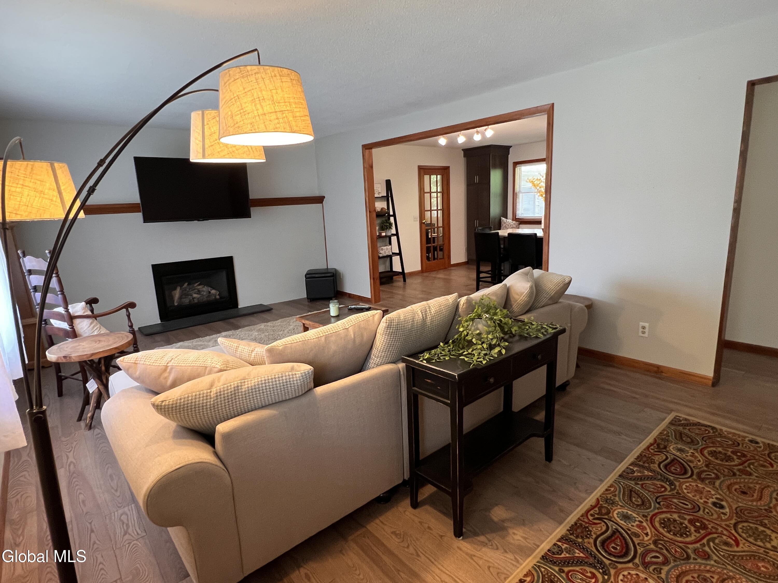 7 Sweetbriar Lane Queensbury NY 12804