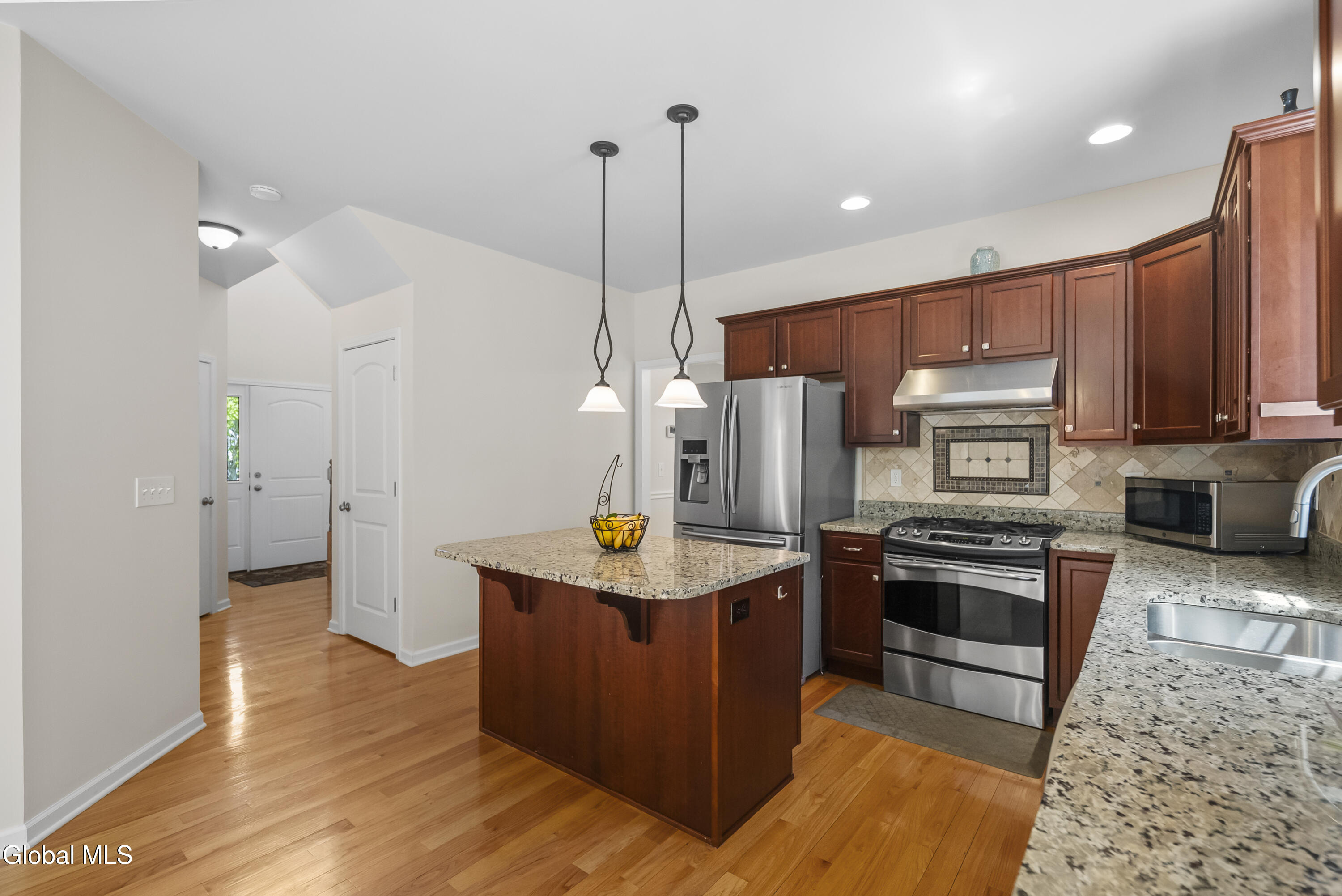 13 Carlson Way Clifton Park NY 12065