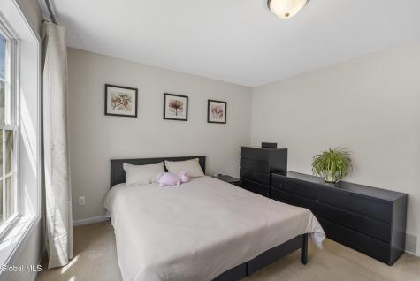 13 Carlson Way Clifton Park NY 12065