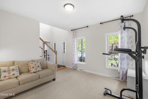 13 Carlson Way Clifton Park NY 12065