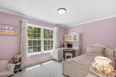 13 Carlson Way Clifton Park NY 12065