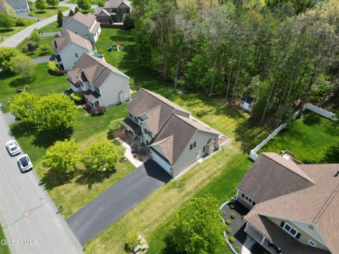 13 Carlson Way Clifton Park NY 12065