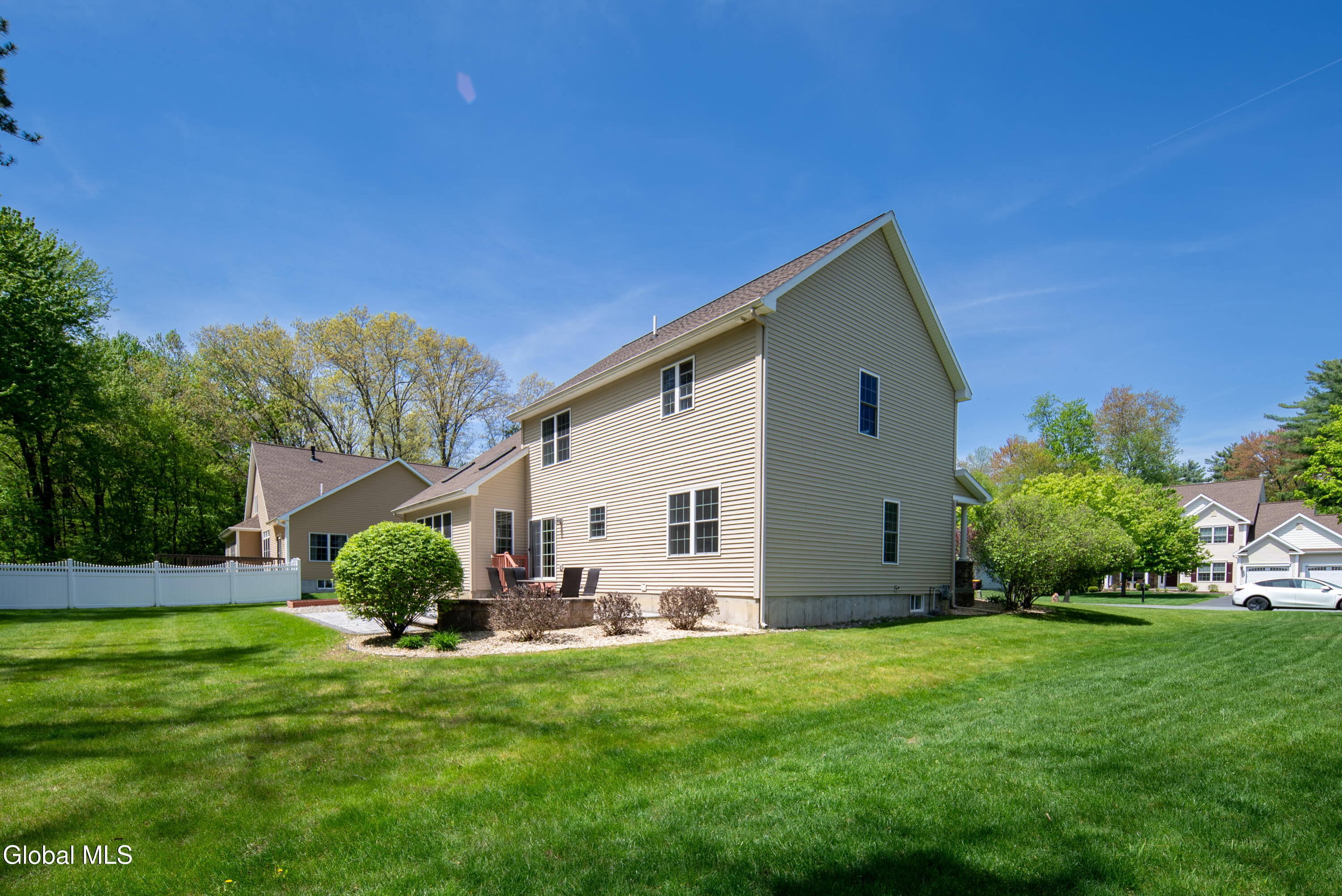 13 Carlson Way Clifton Park NY 12065