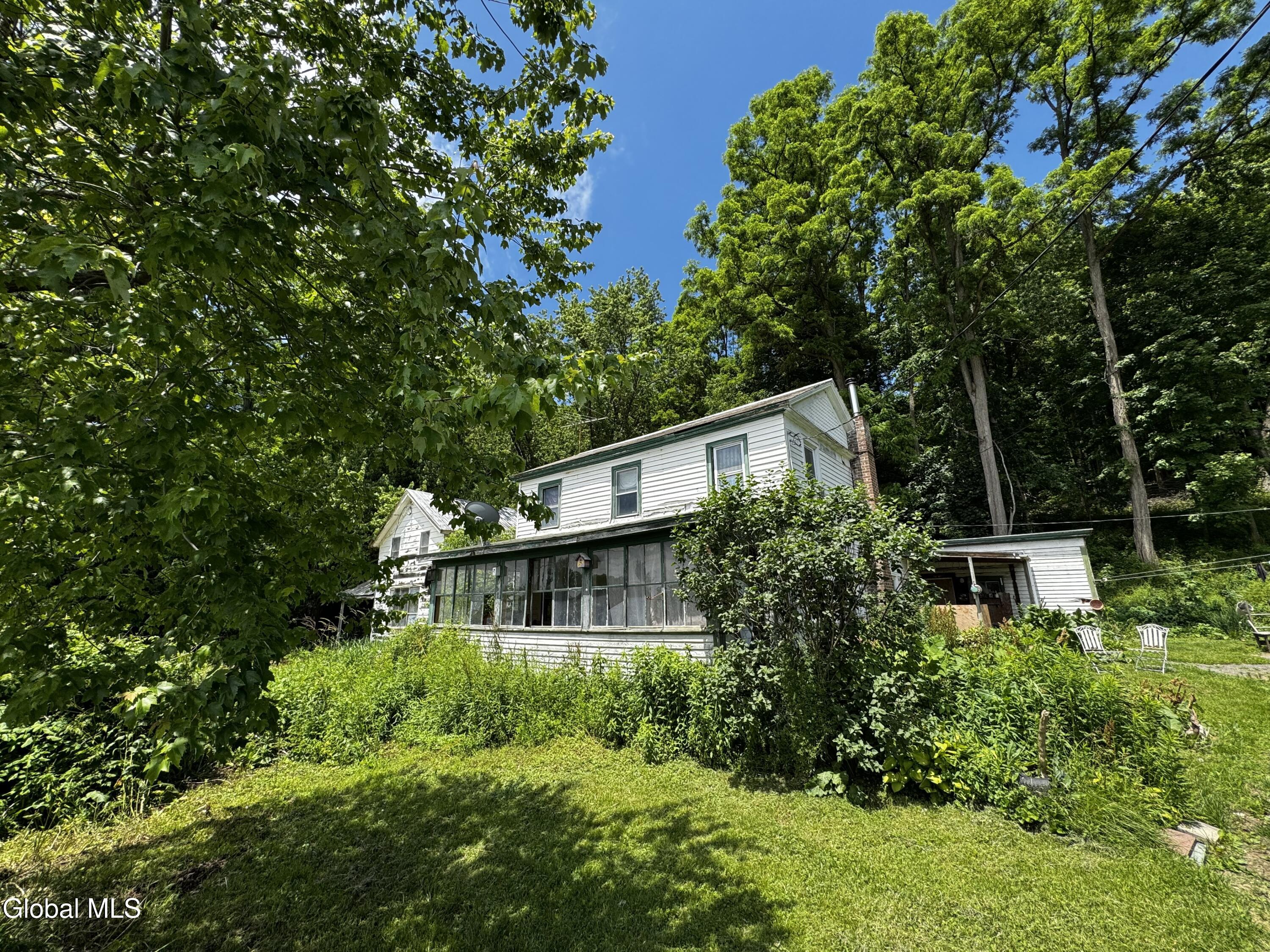 21 River Road Buskirk NY 12028