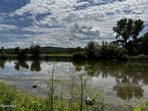 21 River Road Buskirk NY 12028