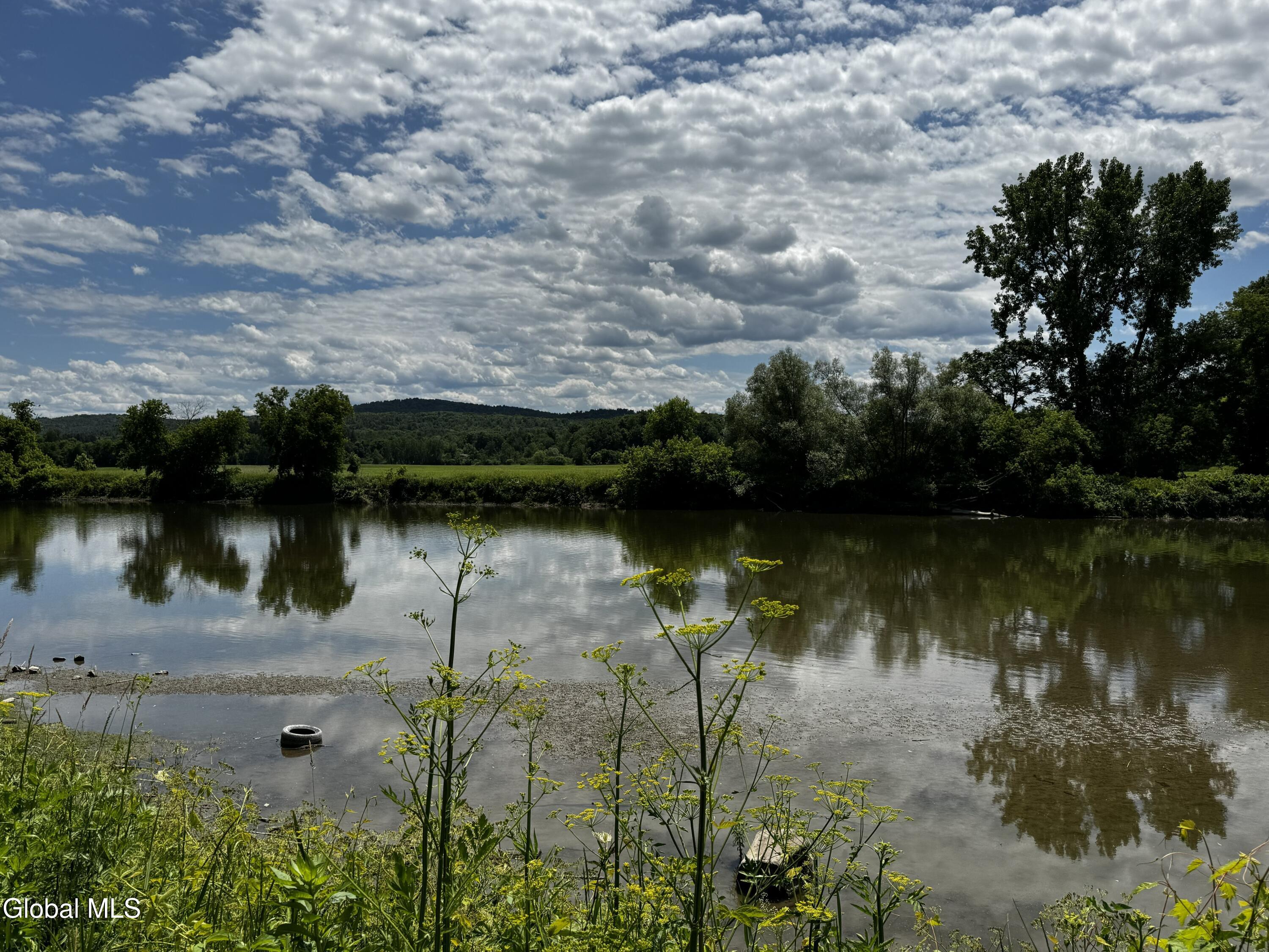 21 River Road Buskirk NY 12028
