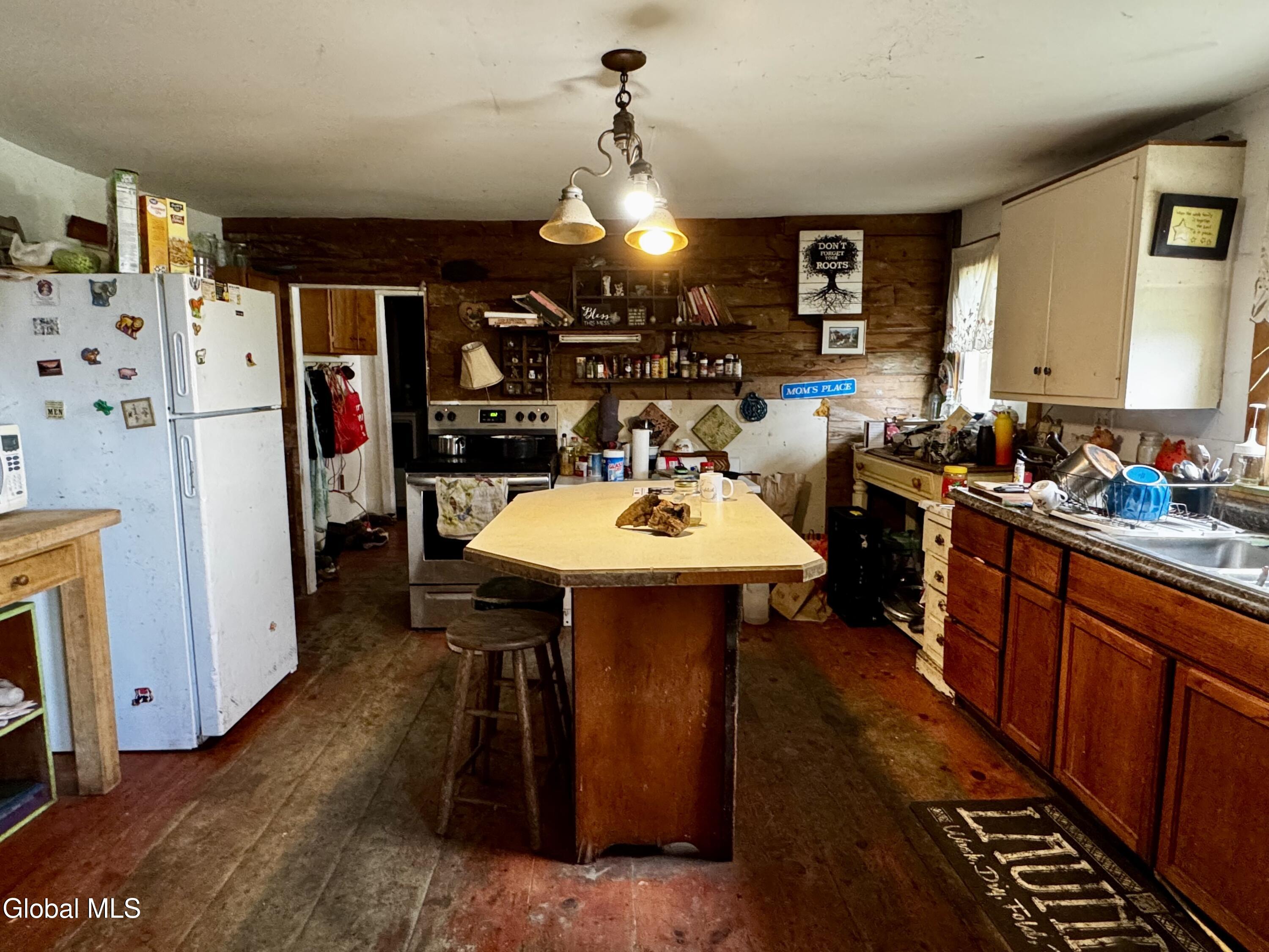 21 River Road Buskirk NY 12028
