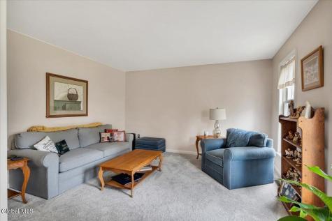 7008 Kevin Lane Schenectady NY 12303