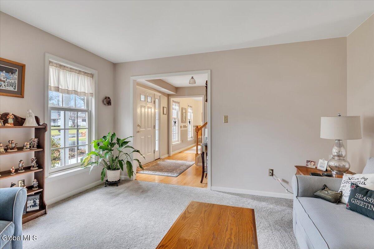 7008 Kevin Lane Schenectady NY 12303